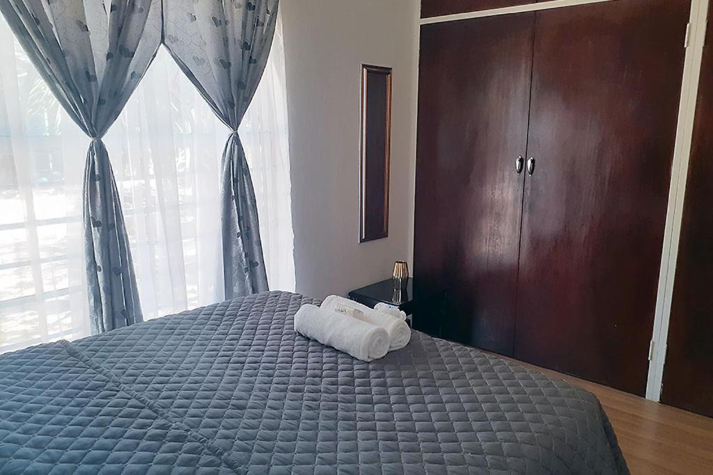 Queens Palace Pretoria-Noord Kültér fotó