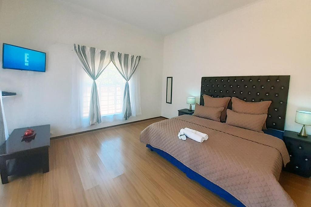 Queens Palace Pretoria-Noord Szoba fotó