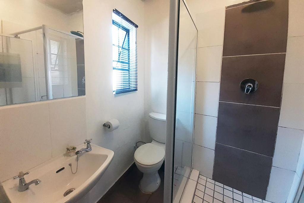 Queens Palace Pretoria-Noord Szoba fotó