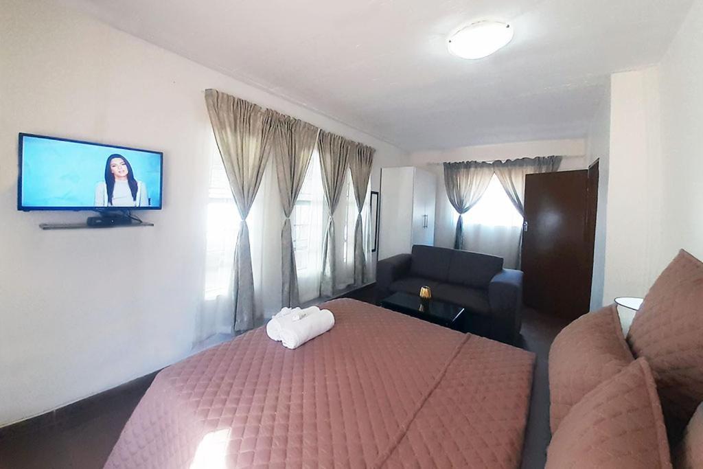 Queens Palace Pretoria-Noord Szoba fotó